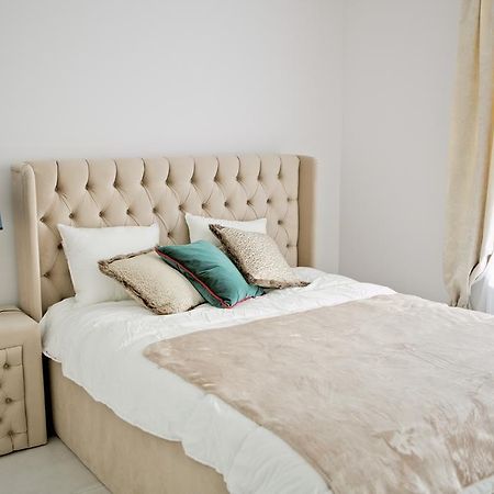 Elegant City Center Apartment 7A كراكوفيا المظهر الخارجي الصورة