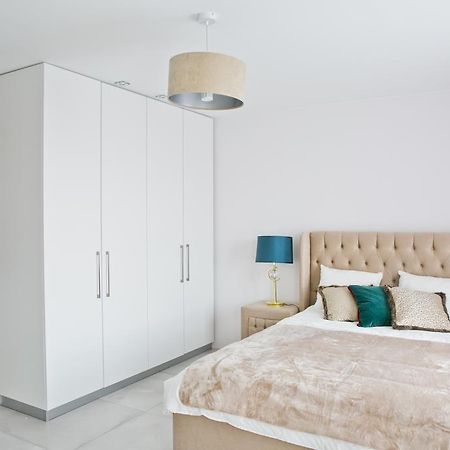 Elegant City Center Apartment 7A كراكوفيا المظهر الخارجي الصورة